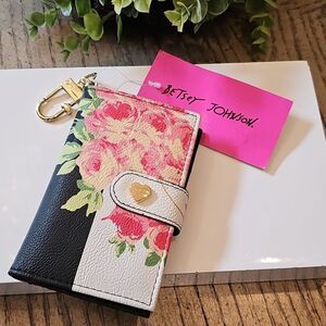 Betsey Johnson floral wallet NWT